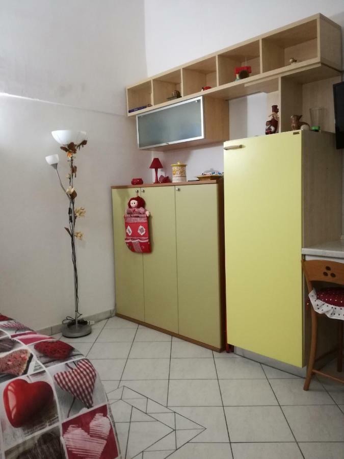 Appartement Antoinette à Gaète Extérieur photo